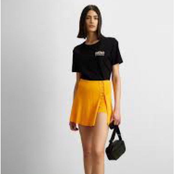 NWT Sandro Assiya Halter Bodysuit & Bussy Skort w/ Small Seam Rip & Mark on Back - Picture 6 of 16